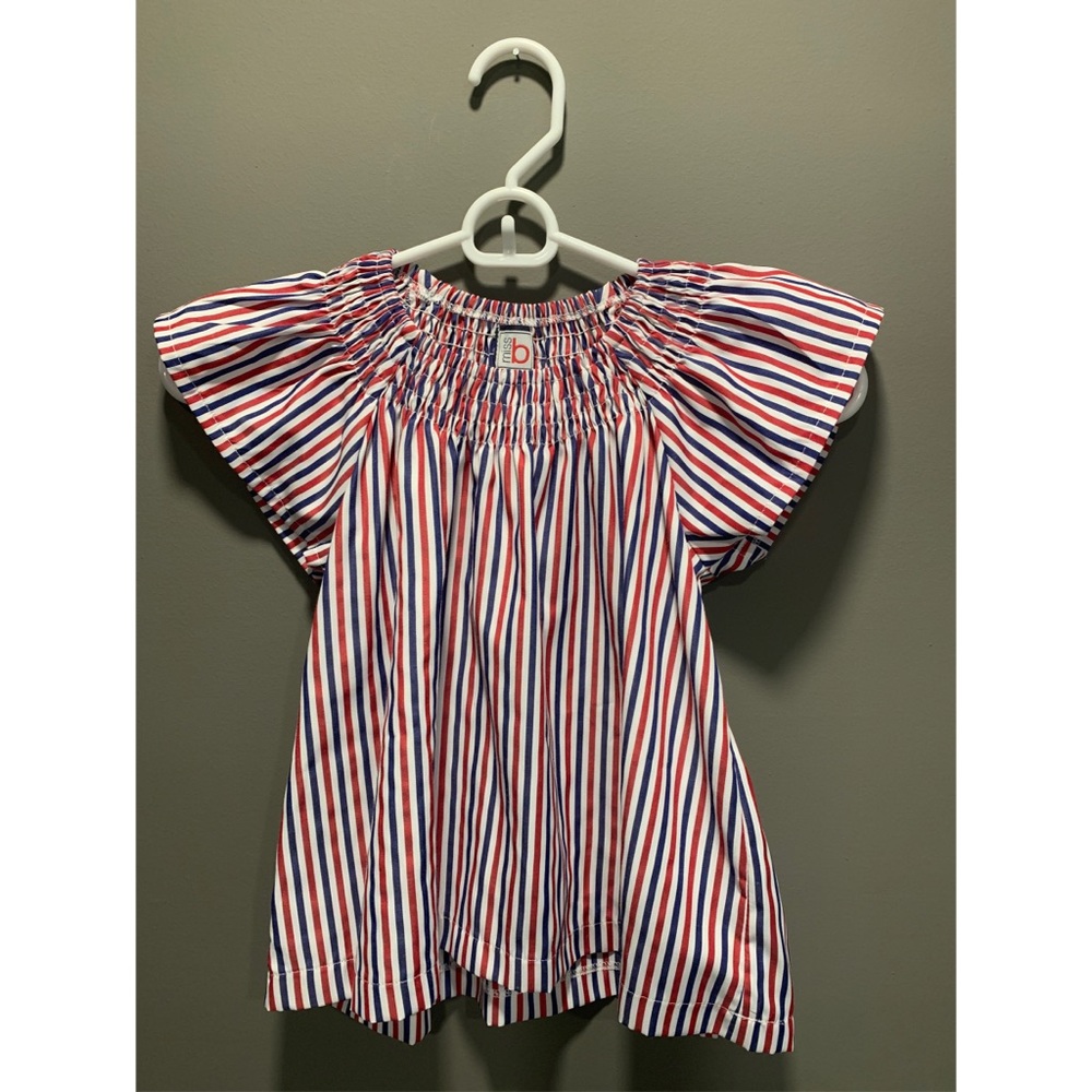 NWT Miss b flutter sleeve top.